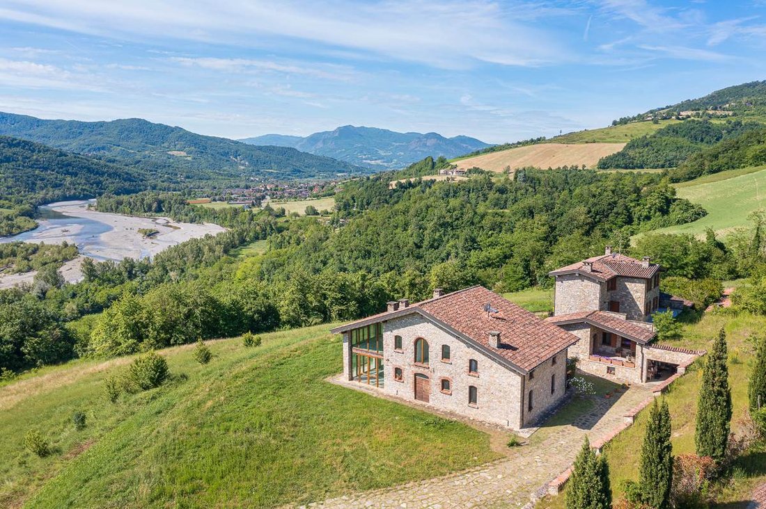 Travo, Emilia-Romagna, Italy 4 - 15793422