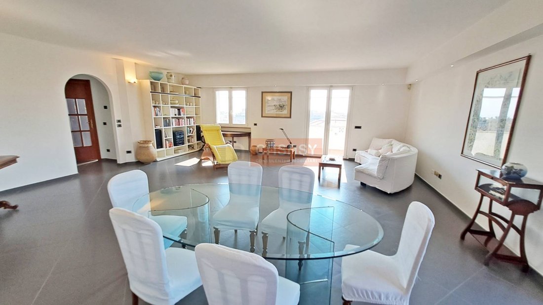 Apartment in Center, Albenga, Liguria 1 - 15793907