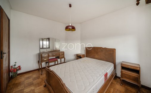 House in Freixo de Baixo, Porto District, Portugal 1