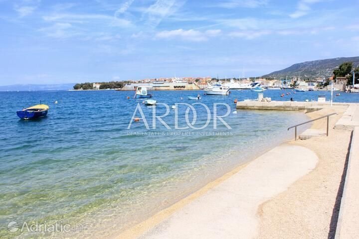 Apartment in Cres, Primorje-Gorski Kotar County, Croatia 3 - 15795206