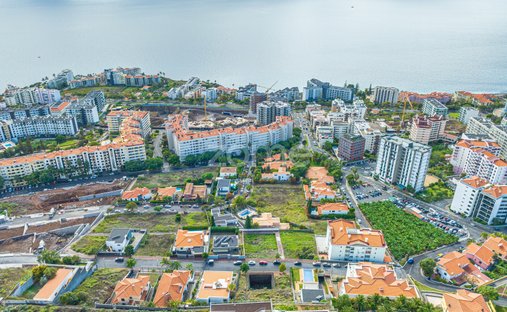 Land in São Martinho, Autonome Region Madeira, Portugal 1