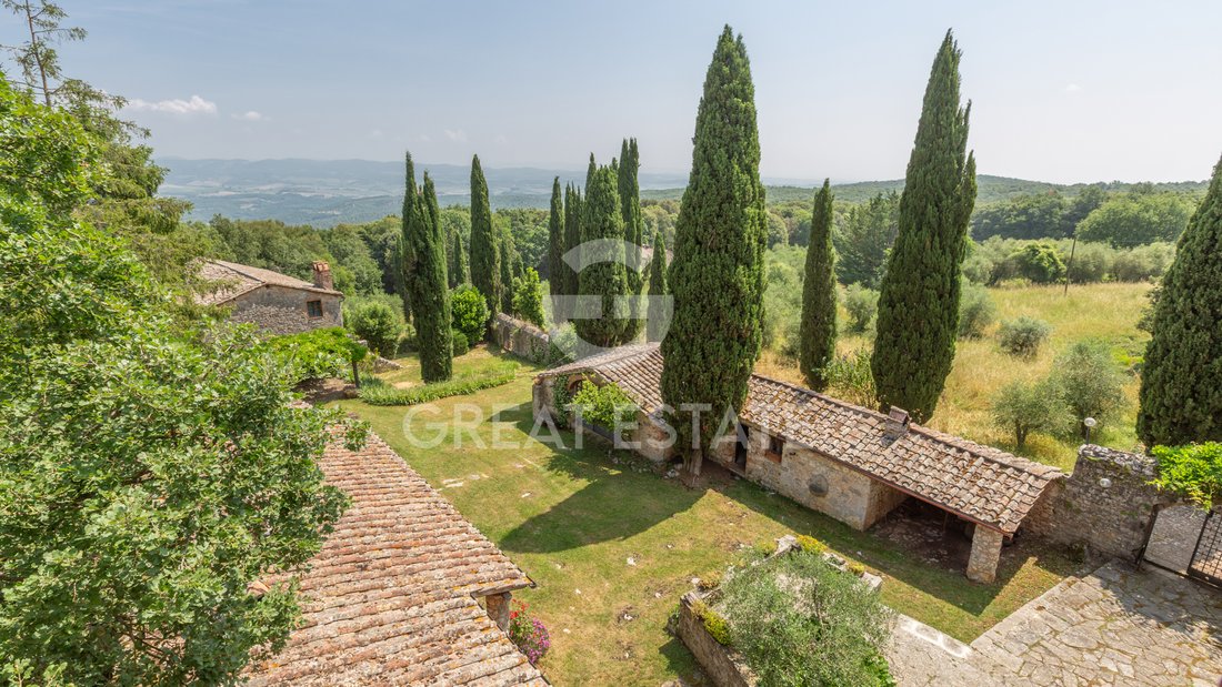 Estate in Monteriggioni, Tuscany, Italy 4 - 15711646