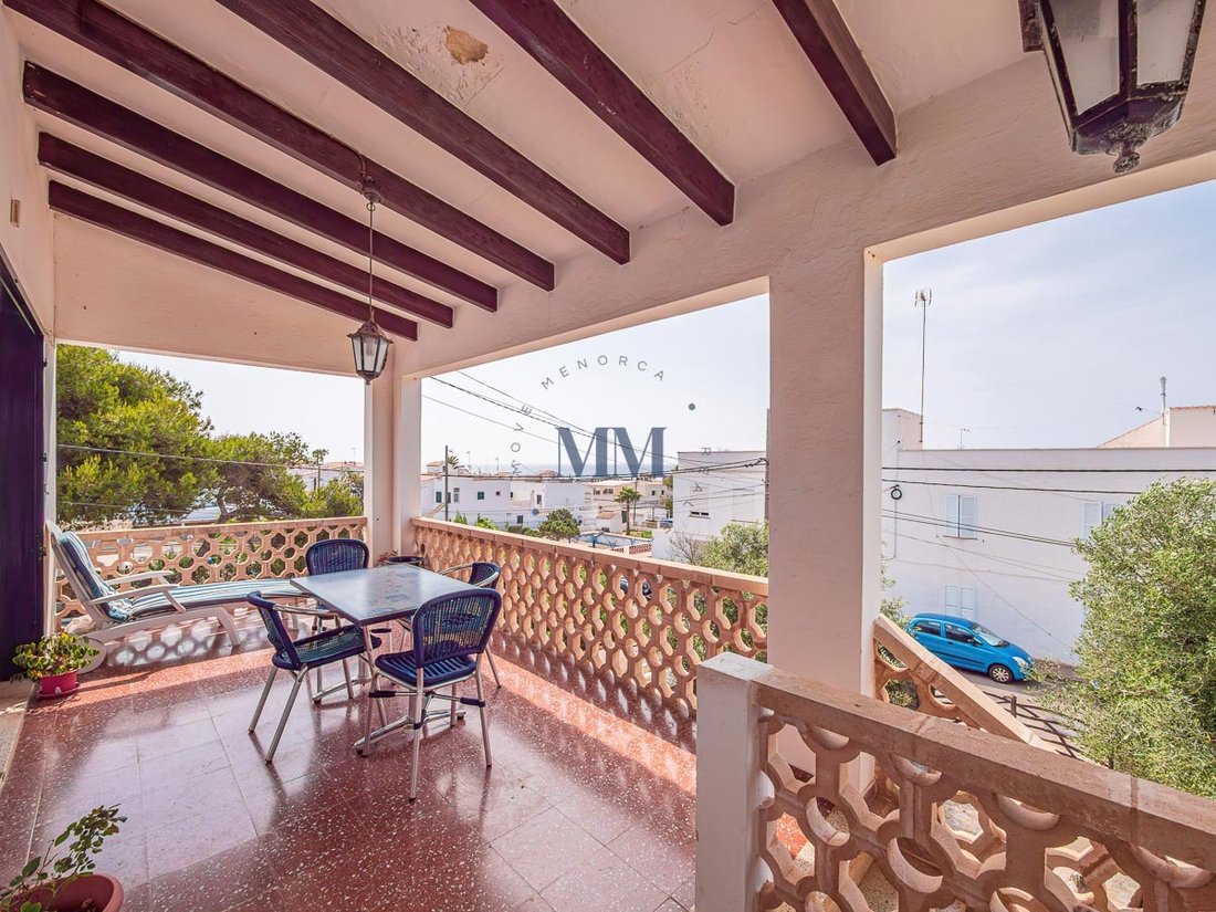 Villa in Punta Prima, Sant Lluis, Balearic Islands 1 - 15794811