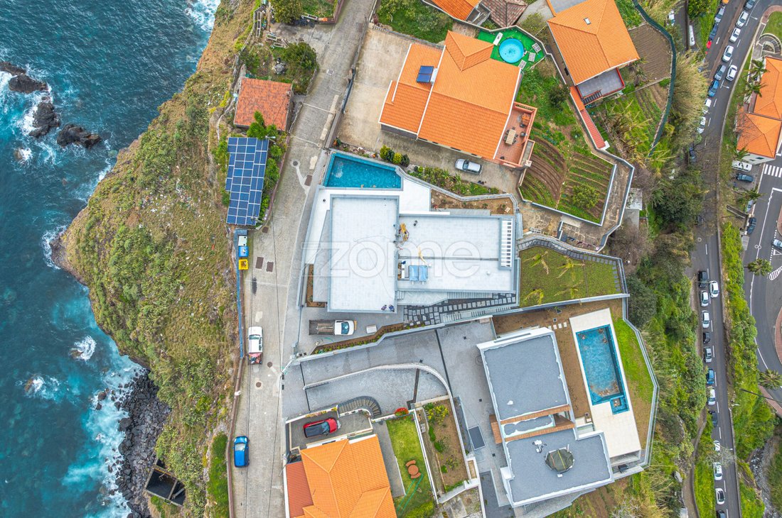 House in Ponta do Sol, Madeira, Portugal 1 - 15487032