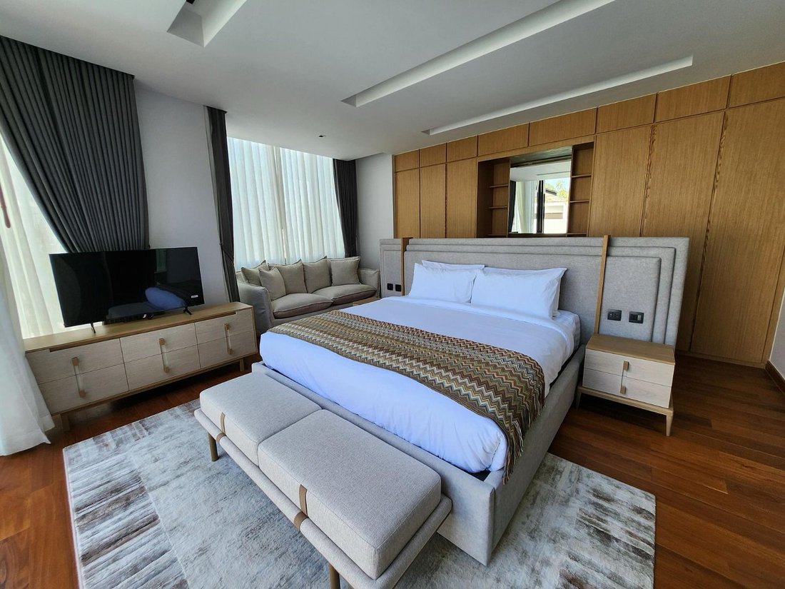 Villa in Thep Krasattri, Phuket, Thailand 4 - 15794392