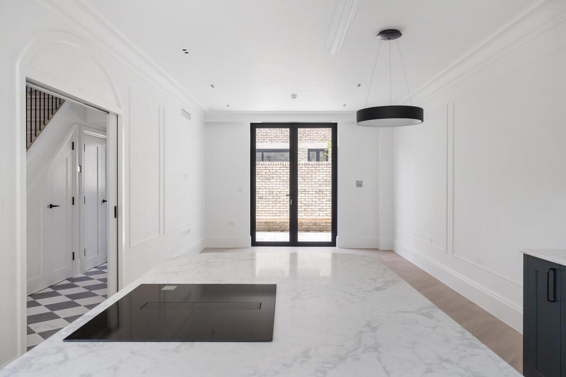 House in Ealing (London Borough of Ealing), Ealing, England 3 - 15793412