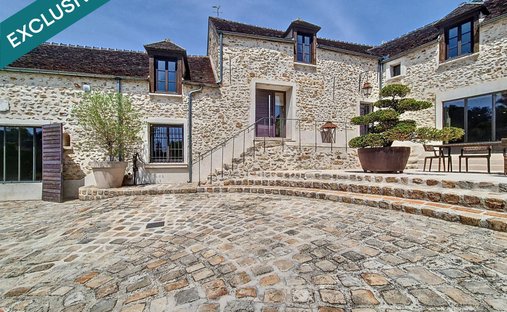 Haus in Soignolles-en-Brie, Île-de-France, Frankreich 1