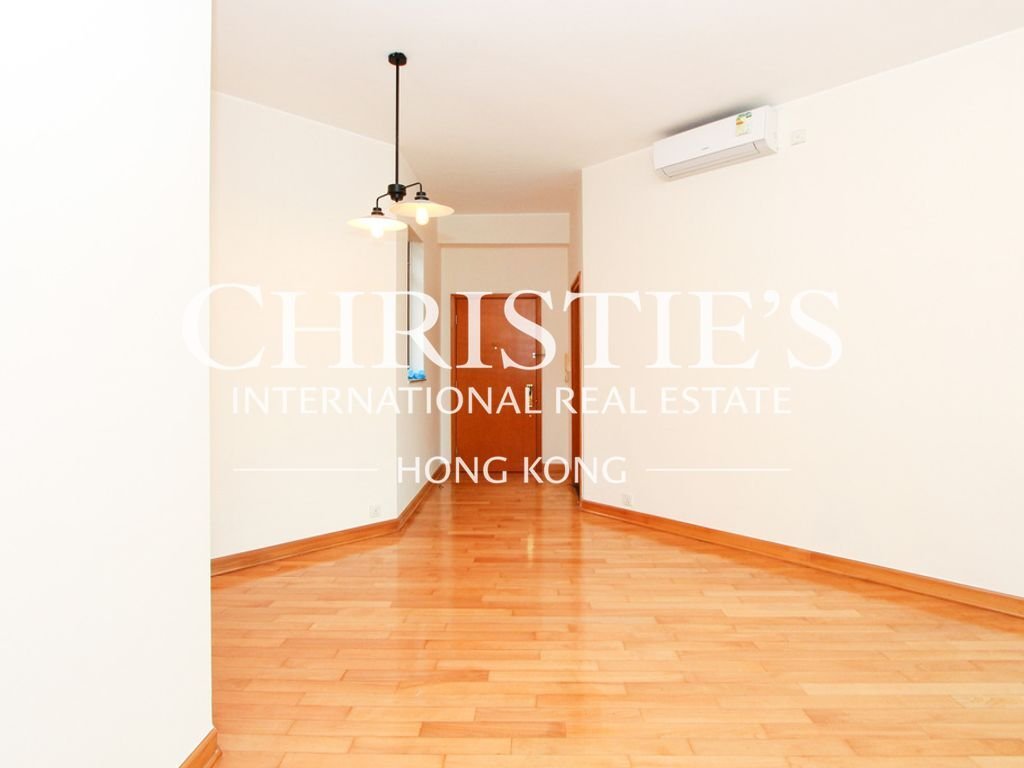 Apartment in Hong Kong, Hong Kong 3 - 15795452