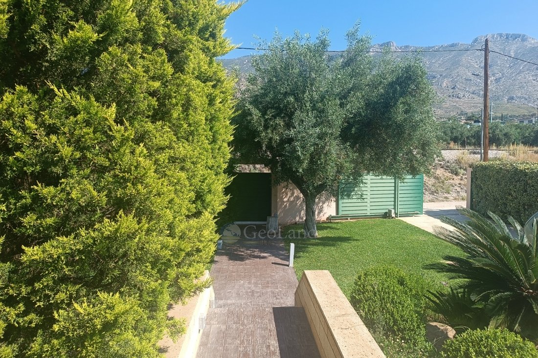 Villa in Community of Kineta, Megara, Greece 2 - 15791915