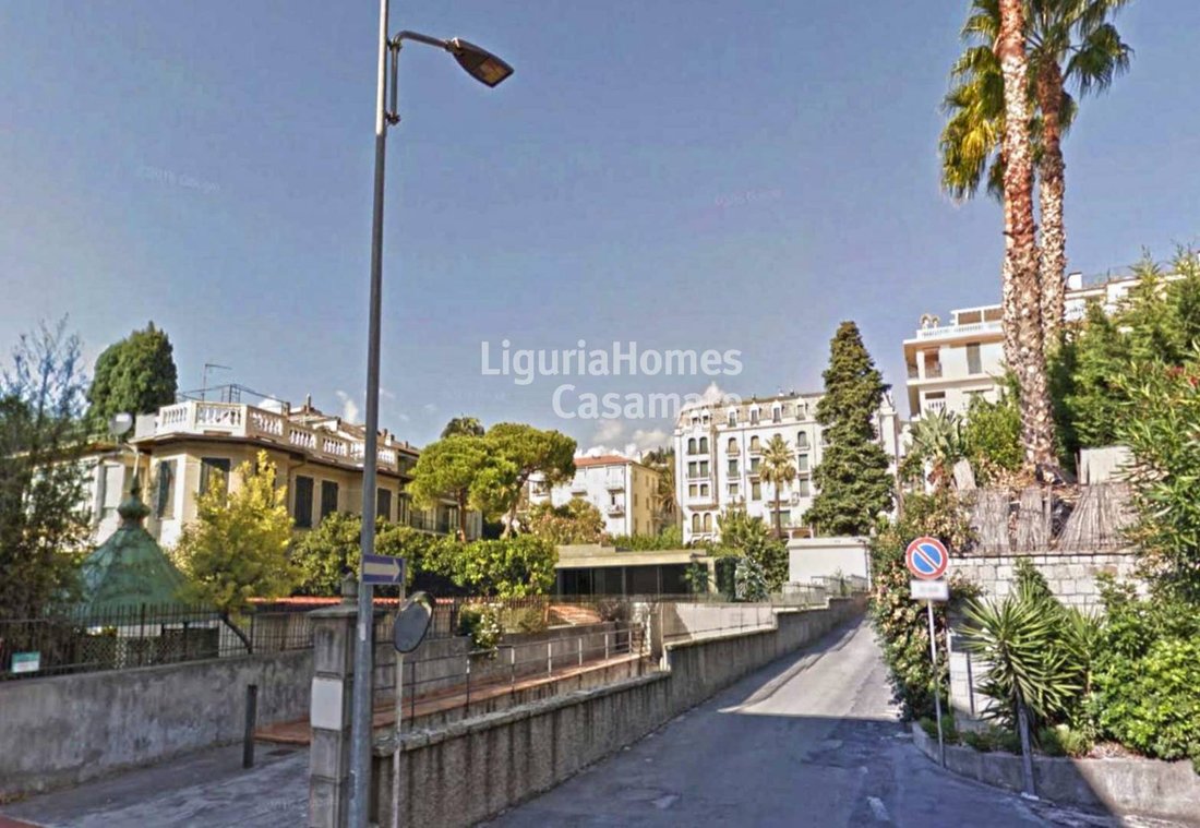 Land in Bordighera, Liguria, Italy 5 - 15752873