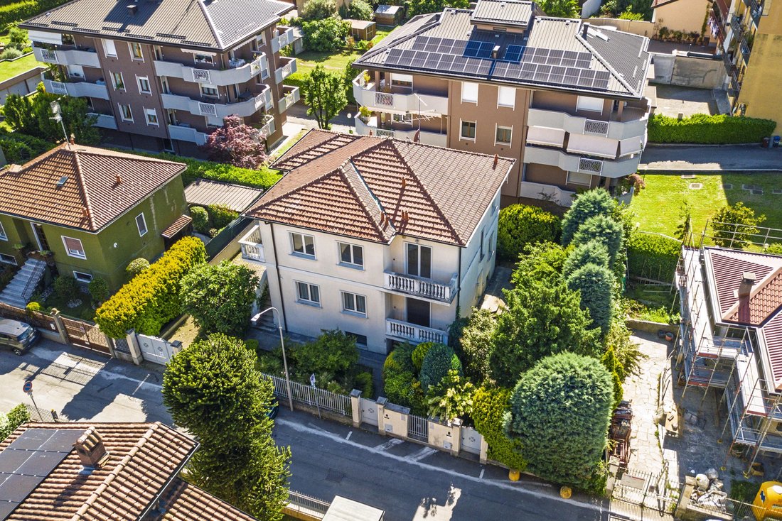 Villa in Arese, Lombardy, Italy 3 - 15793216
