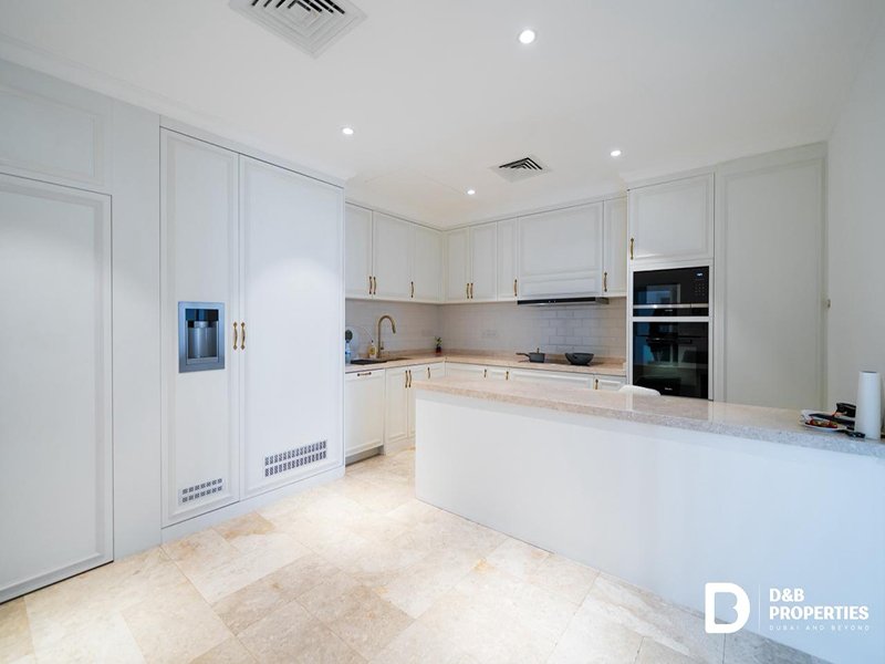 Villa in Palm Jumeirah, Dubai, United Arab Emirates 4 - 15792160