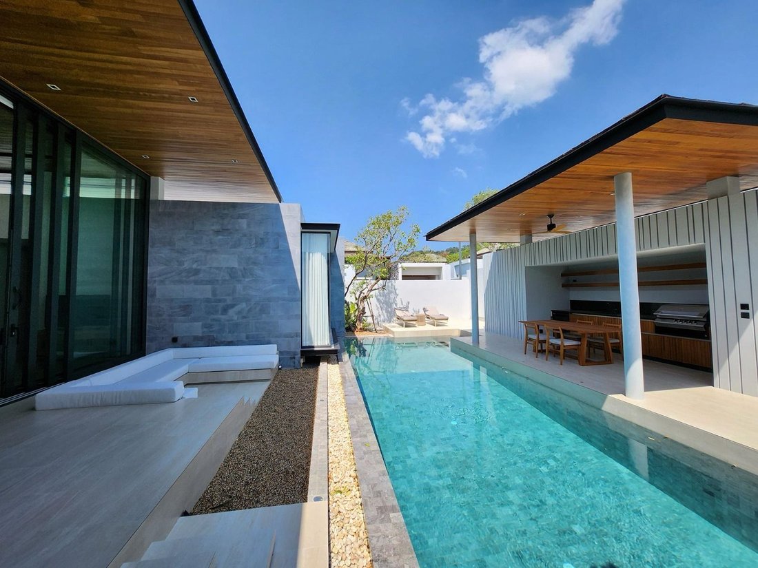 Villa in Thep Krasattri, Phuket, Thailand 1 - 15794392