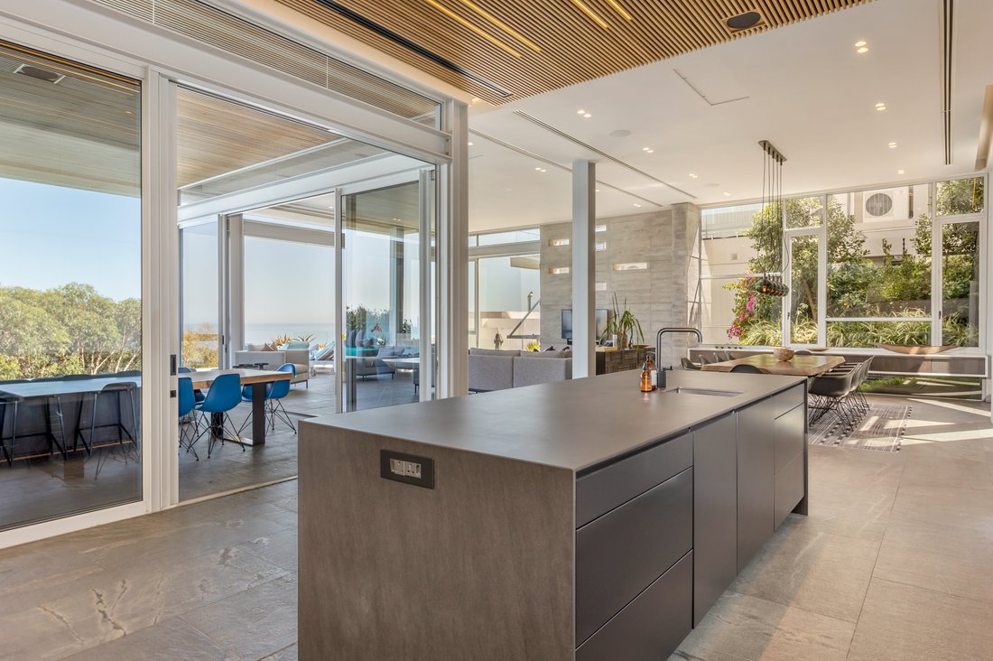 House in Cape Town, Western Cape, South Africa 4 - 15795953