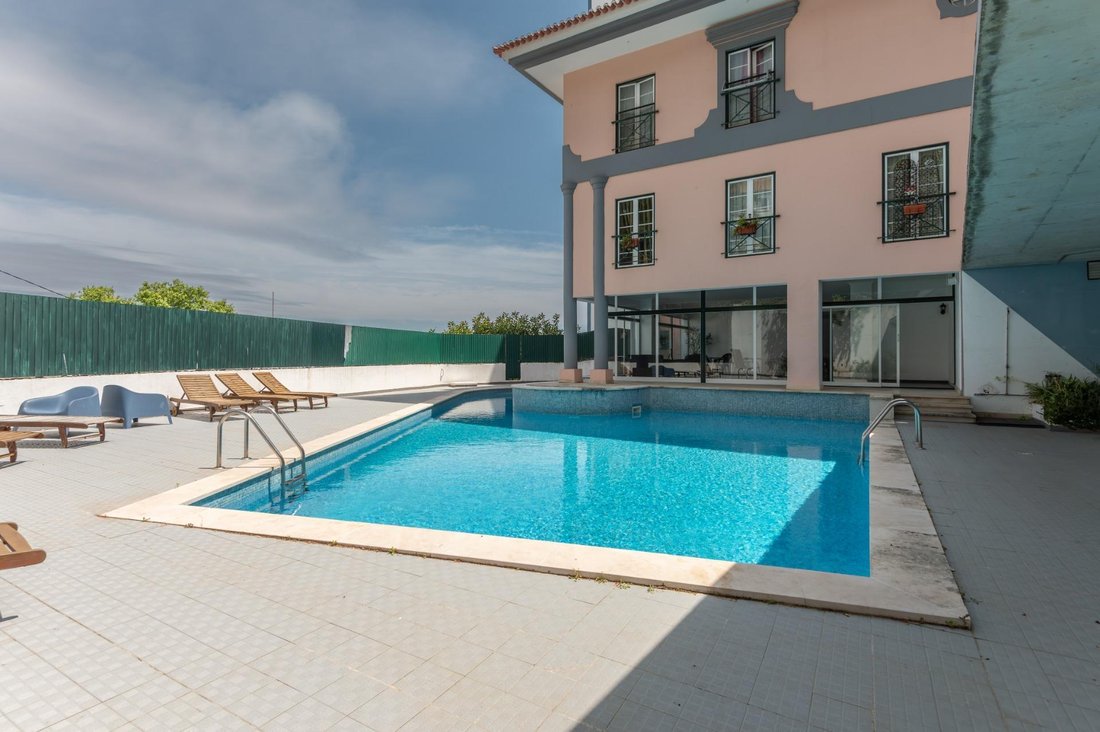 Apartment in Estoril, Cascais e Estoril, Lisbon 1 - 15796316