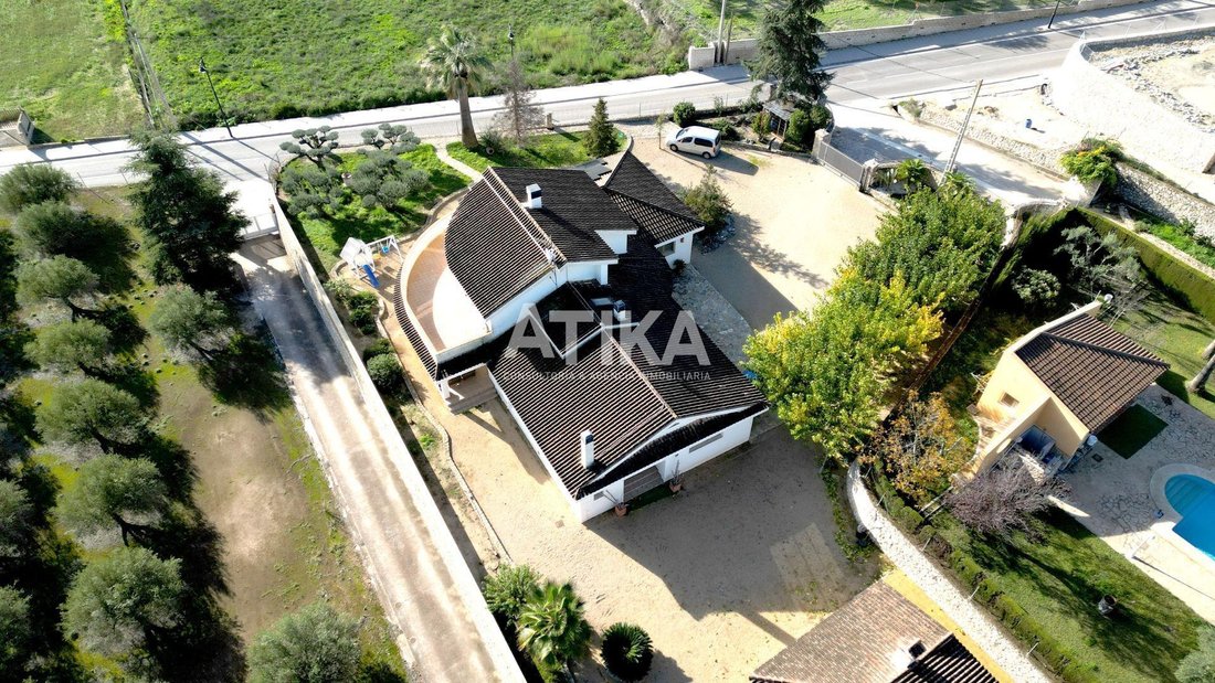 Villa in Ontinyent, Valencian Community, Spain 1 - 15796257