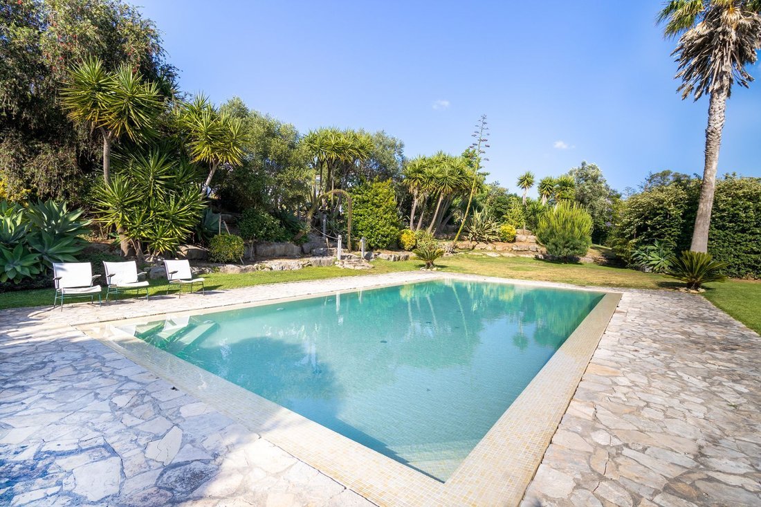Villa in Belas, Lisbon, Portugal 2 - 15796293