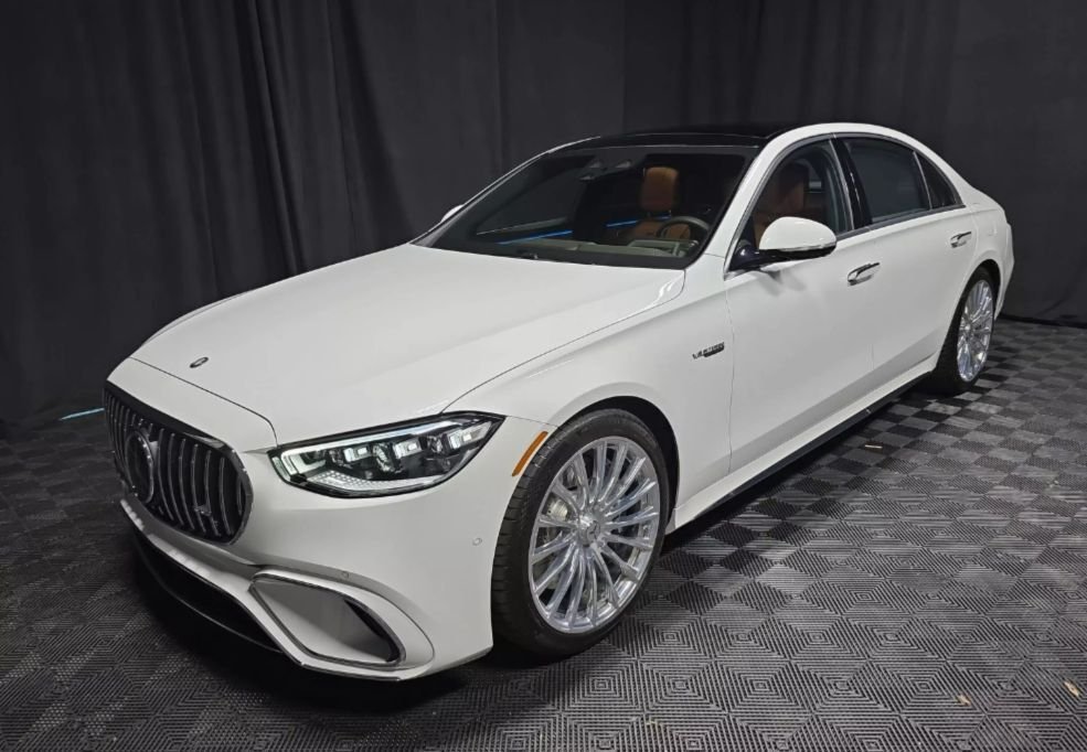 Sedan in Irvine, CA, United States 1 - 15795819