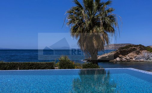 Villa a Palea Fokea, Attica, Grecia 1