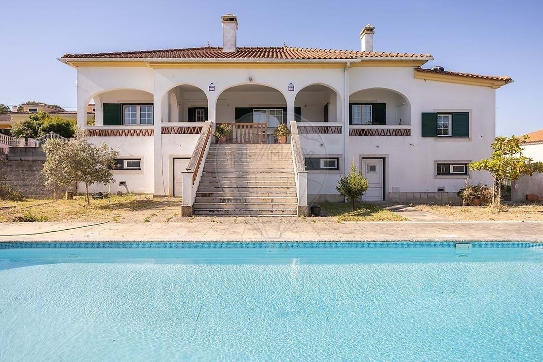 Villa in Moita, Portugal 1 - 15796354