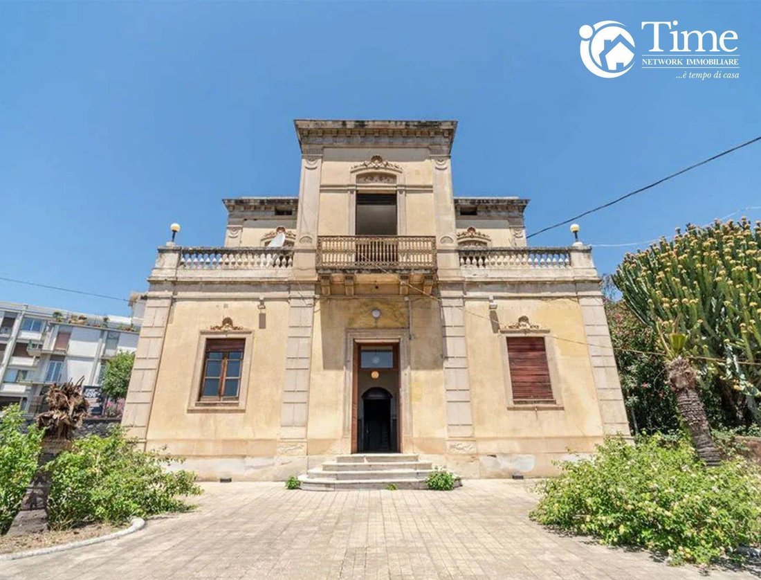 Villa in Barriera-Canalicchio, Catania, Sicily 1 - 15796403