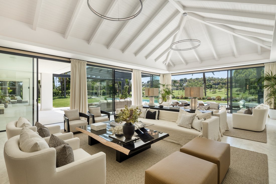 Villa in Nueva Andalucia, Marbella, Spain 4 - 15796401
