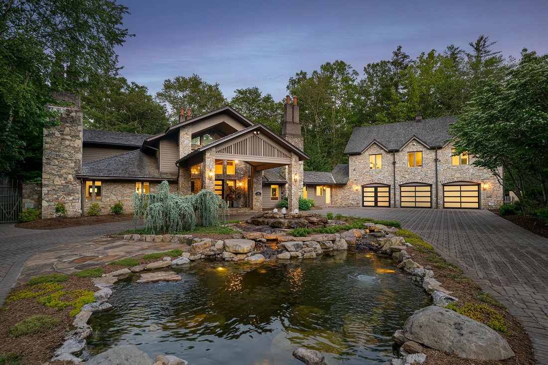 House in Asheville, North Carolina, United States 1 - 15796486