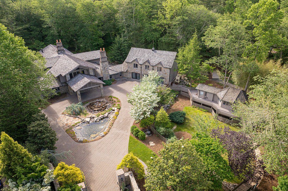 House in Asheville, North Carolina, United States 5 - 15796486
