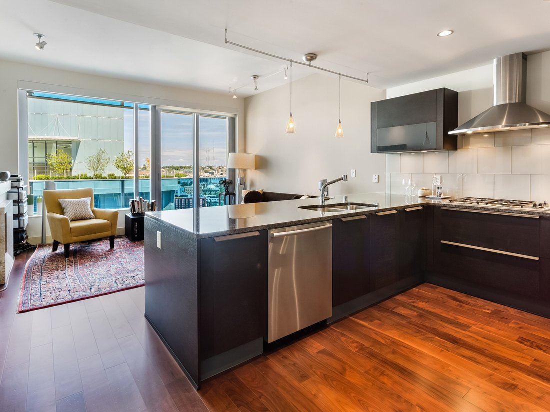 Condo in Seattle, Washington, United States 3 - 15796430