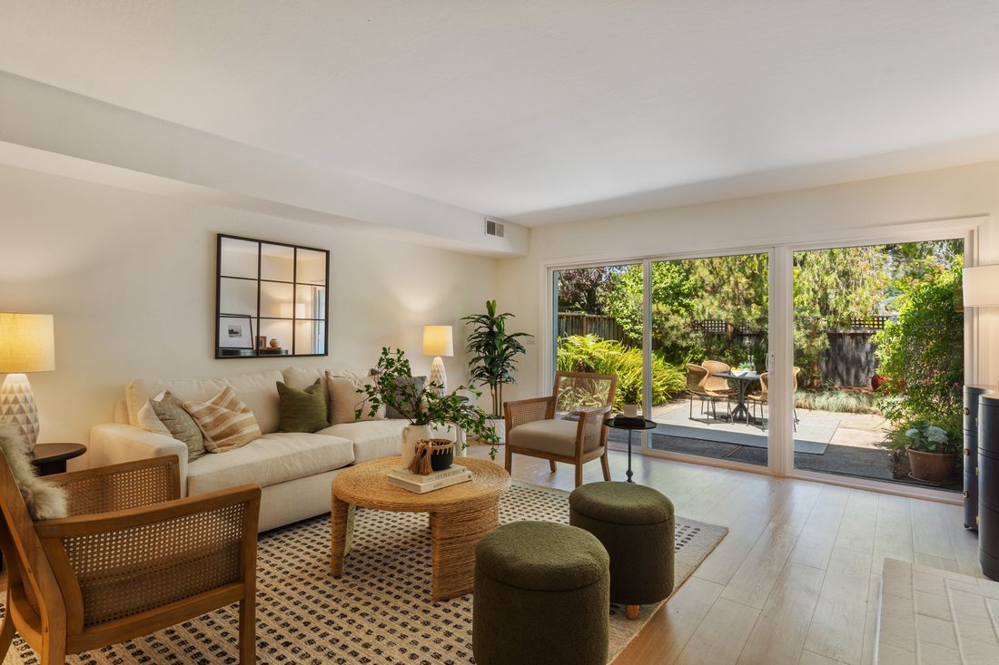 Condo in San Rafael, California, United States 3 - 15796466