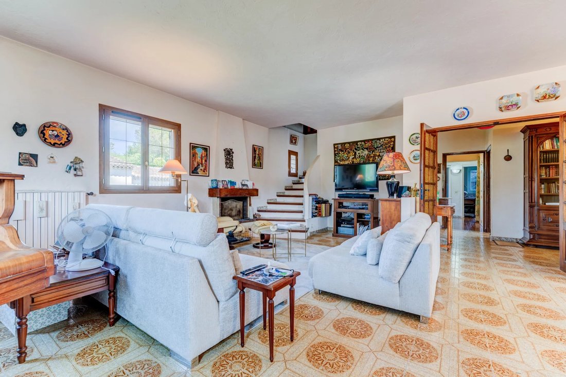 House in Quartiers Ouest Montgros-Montmeuille, La Colle-sur-Loup, France 3 - 15796659