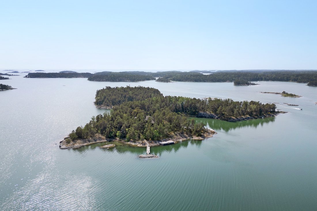 Private Island in Sommarö, Uusimaa, Finland 1 - 15796545