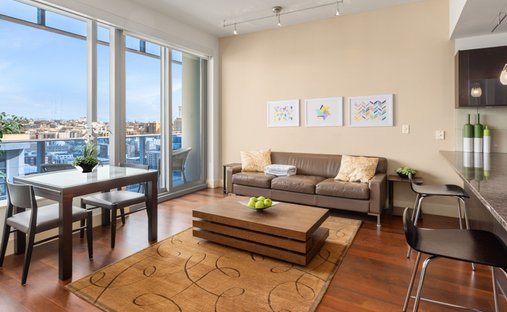 Condo in Seattle, Washington, United States 1