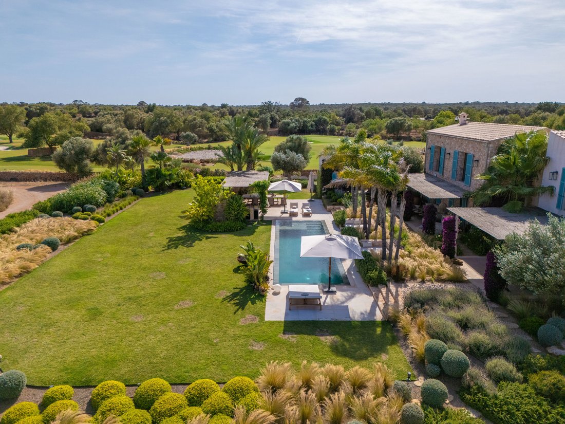 Finca in Llucmajor, Balearic Islands, Spain 2 - 15797281