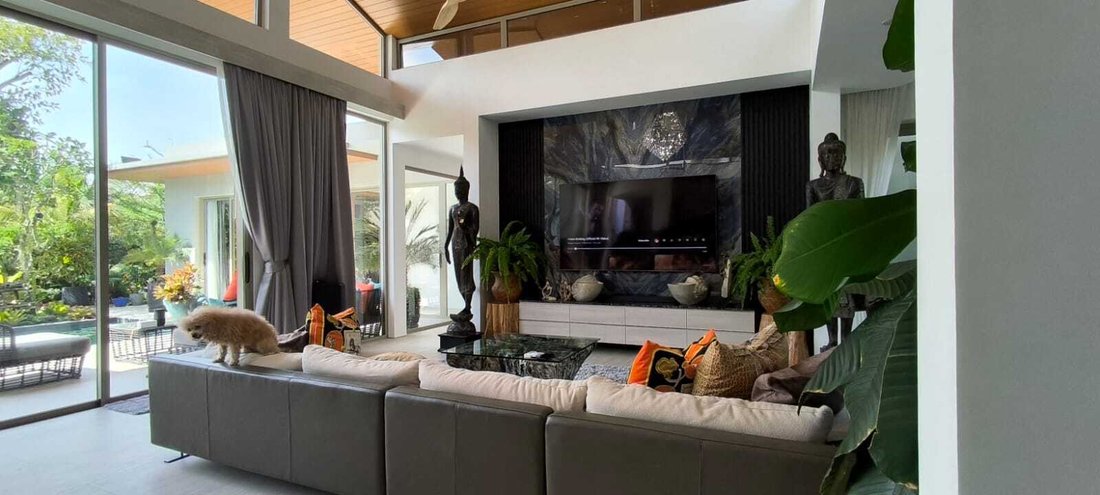 Villa in Thep Krasattri, Phuket, Thailand 2 - 15799912