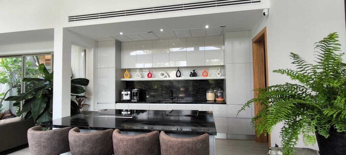 Villa in Thep Krasattri, Phuket, Thailand 3 - 15799912