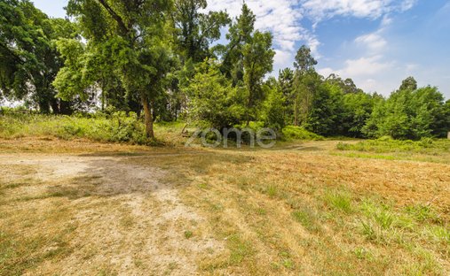 Land in Areias, Sequeiro, Lama e Palmeira, Porto District, Portugal 1