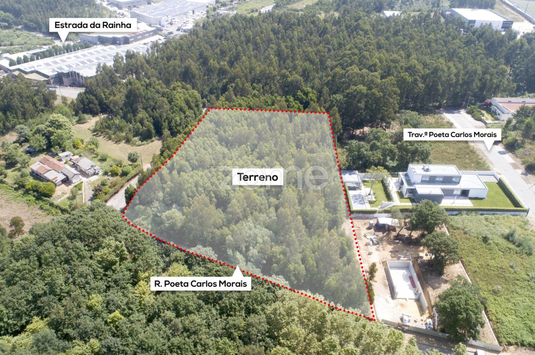 Terrain à Serzedo e Perosinho, District de Porto, Portugal 1 - 12386237