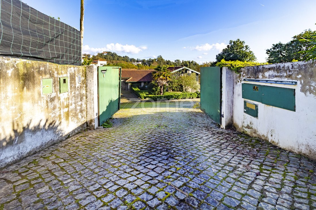 Finca in Serzedo e Calvos, Braga, Portugal 2 - 14936488