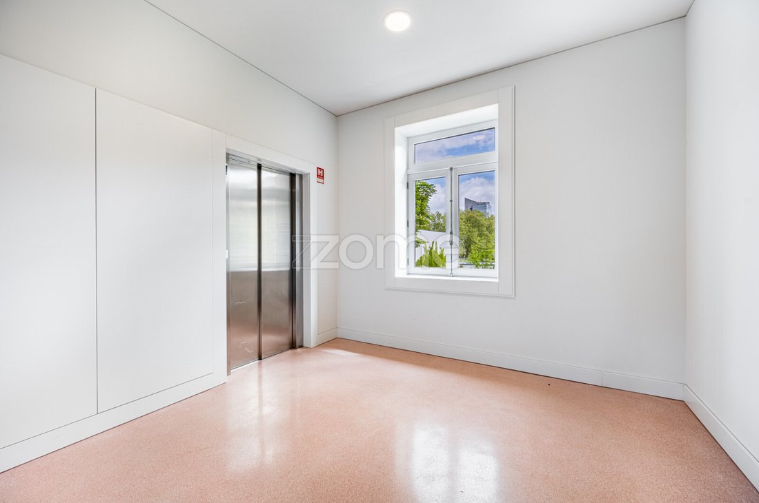 Apartment in Bonfim, Porto District, Portugal 5 - 12748382