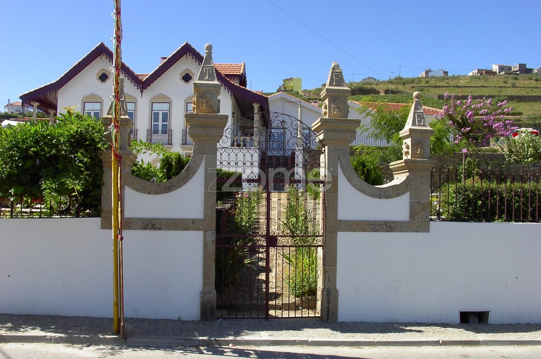 Finca in Ervedosa do Douro, Viseu District, Portugal 3 - 13059152