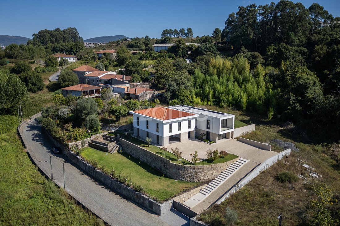 House in Sequeira, Braga, Portugal 2 - 14753023