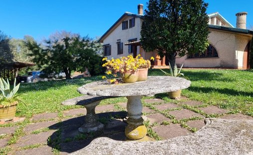 Villa in Montecalvoli, Tuscany, Italy 1
