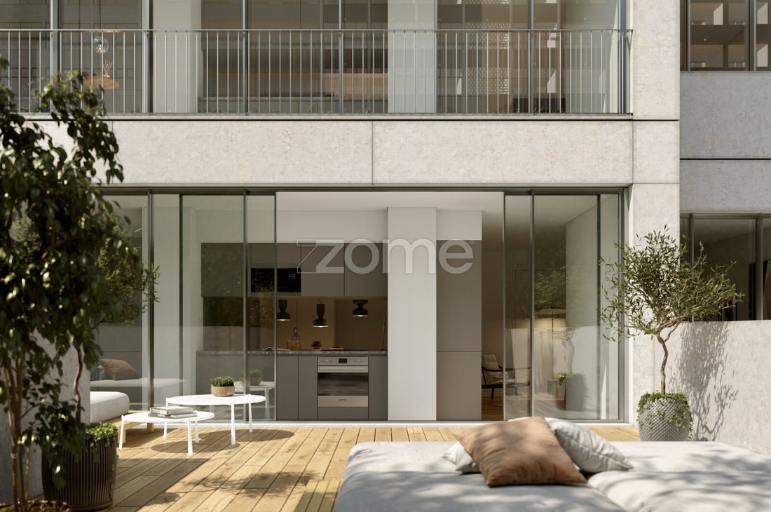 Apartment in Arroios, Lisbon, Portugal 1 - 13880478