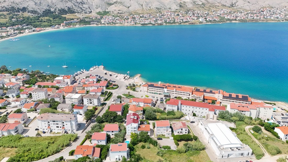 Autres à Kolan, Croatie 2 - 15798873