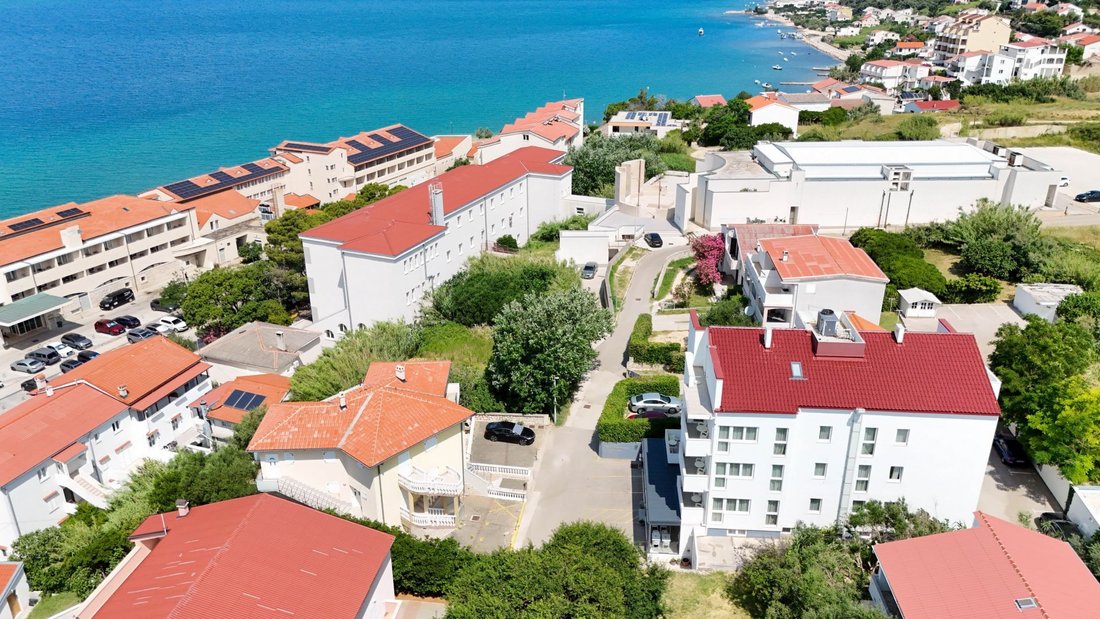 Autres à Kolan, Croatie 5 - 15798873