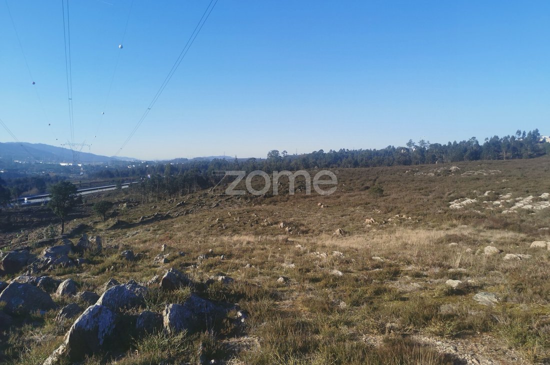 Land in Recarei, Porto District, Portugal 1 - 15075068