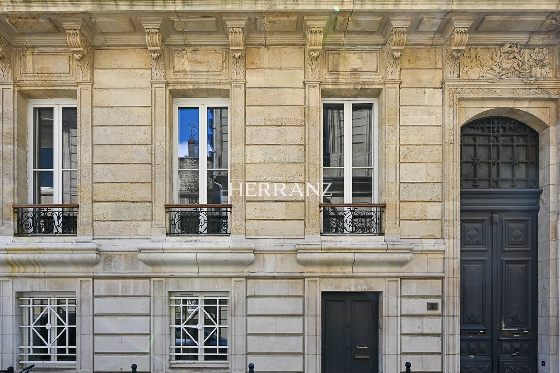 Apartment in Grand Parc-Chartrons-Paul Doumer, Bordeaux, France 1 - 15798566