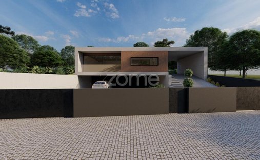 House in Merelim (Sao Paio), Panoias e Parada de Tibaes, Braga, Portugal 1