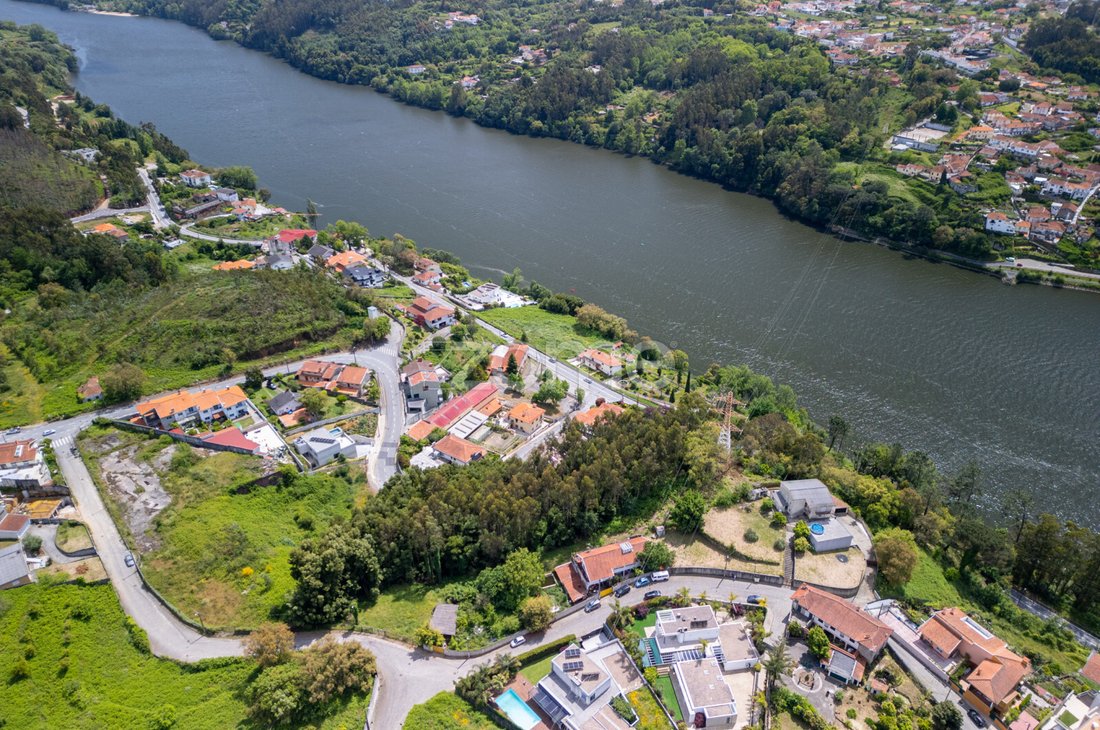 Land in Gondomar (Sao Cosme), Valbom e Jovim, Porto District, Portugal 4 - 15687336